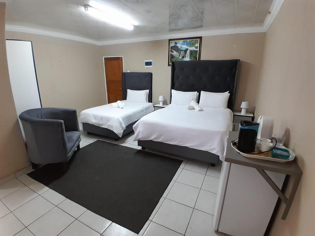 Super Classic Guest House Pretoria-Noord Exteriör bild